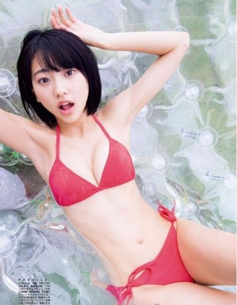 性感的汽车皇后黑田万结花 G奶泳装照写真让人喷鼻血