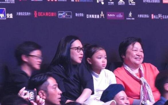 刘德华公开女儿 刘向蕙面容清秀被赞可爱(长得像爸爸)