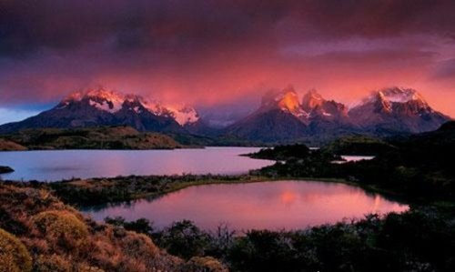 世界上最高的活火山 海拔6893米(离世界最高的死火山不远)