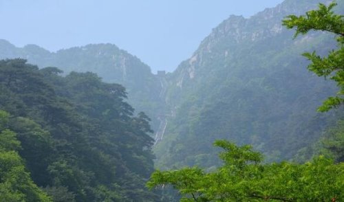 泰山海拔多少米 主峰玉皇顶海拔高达1545米(乃五岳之首)