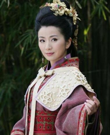 刘备的老婆是谁 抛妻弃子夫人跳井自杀(多次丧偶)