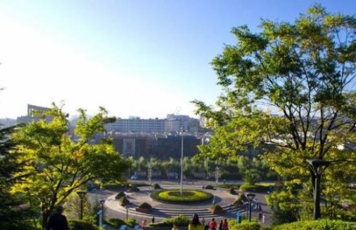 中国最宜居城市 这十大城市风景优美气候适宜非常的适合居住