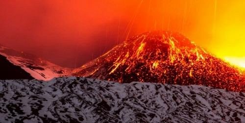 世界上喷发次数最多的活火山 埃特纳火山已喷发500多次