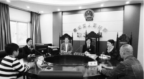 史上最大绿帽子 3个女儿都是妻子出轨所生(养了别人的孩子)