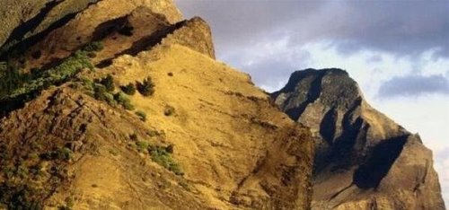 八大世界上最偏远的美景 只有极少数人才敢冒险欣赏