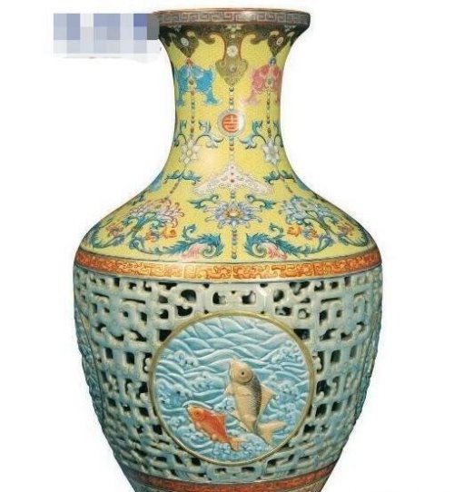 中国拍卖史上最贵瓷器 萧何月下追韩信青花瓷6.8亿成交