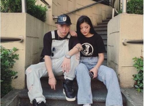 jonyj女儿正面照曝光 网友：淡黄的长裙啥时候给安排上？