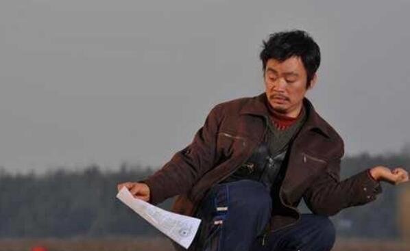 哈喽树先生解析细思极恐 看正常人怎么一步步沦落成为疯子