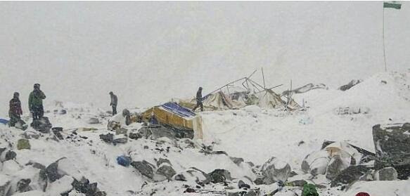 世界上最大的雪崩 秘鲁大雪崩毁灭整个城市(2万人死亡)
