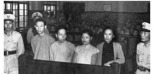 杜月笙后人现在怎么样 谨遵父亲遗言未走黑道(都过的很不错)