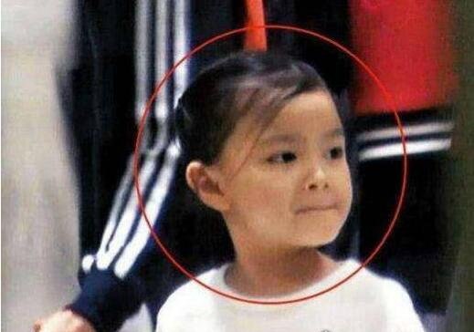 刘德华公开女儿 刘向蕙面容清秀被赞可爱(长得像爸爸)