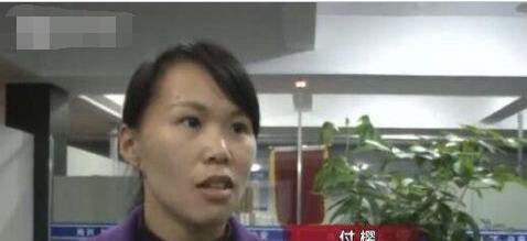 偷女警手机的后果 追几条街将"小偷"当场制服(图)