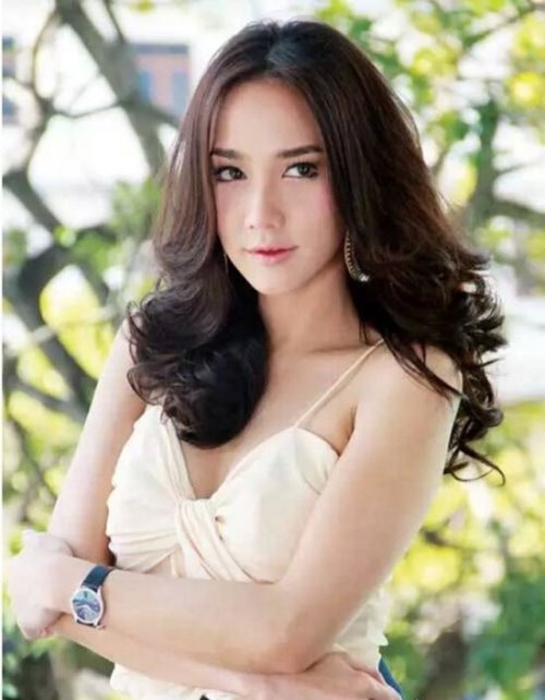 十大最美泰国女明星 泰国第一美女noon酷似金喜善