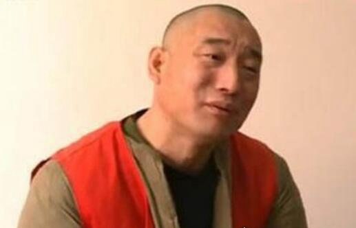 沈阳大力哥 因抢劫未遂入狱成笑柄(出狱后竟成了网络红人)