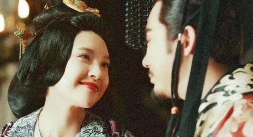 曹丕的老婆是谁 两个皇后甄氏和郭氏结局悬殊