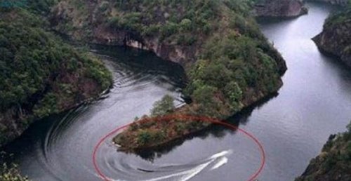 中国最长的山脉 中国第一神山昆仑山脉(全长2500千米)
