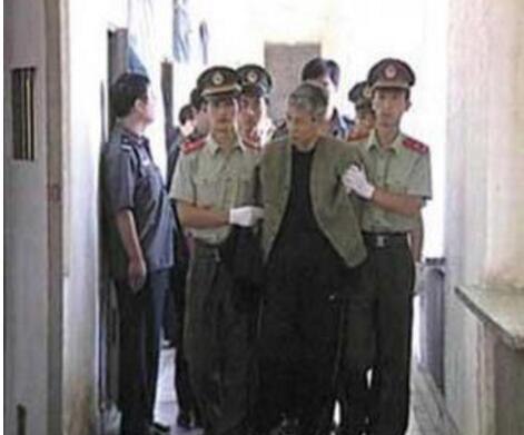 中国黑社会老大排行榜 东北乔四爷排第一(前十名单)
