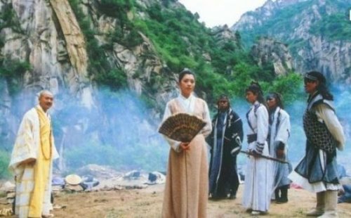 倚天屠龙记阳顶天身世之谜 三个细节证明是杨过之子