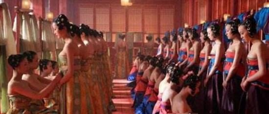 明成祖朱棣活剐三千宫女真相 最爱的女人被毒死导致冲冠一怒