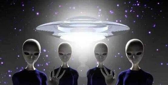 频繁活跃在地球的外星灰人 实际上已经与美国完成交易