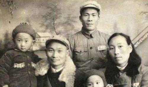 王健林的老丈人是谁 红二代林宁的父亲林连章