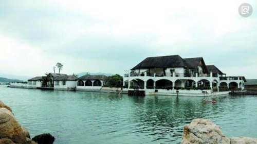 深圳海上皇宫事件真相 不要试图触犯法律的的死角(违建)