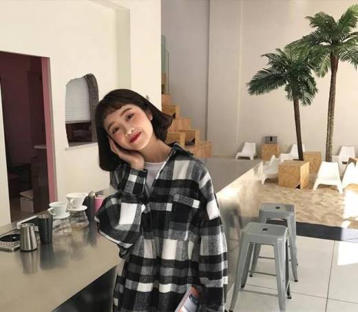 简单率性的春季穿搭