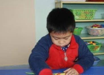 幼儿园数学区自制手工玩教具：毛毛虫数字1 10