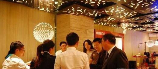怎样在酒桌上说客套话和敬酒词