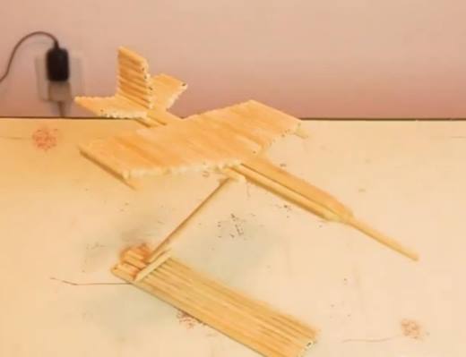 一次性筷子制作简易飞机模型