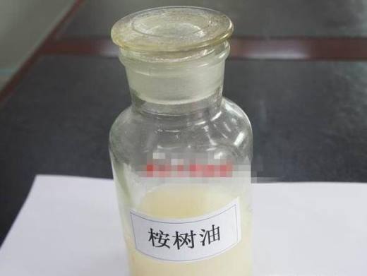 口香糖粘头发上怎么弄掉？