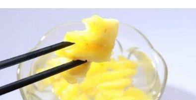 盐水泡菠萝有哪些好处?