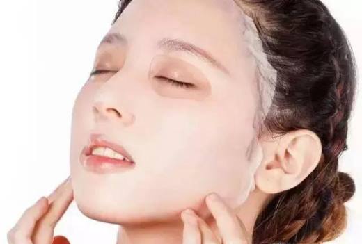 如何正确的使用面膜 贴面膜的方法