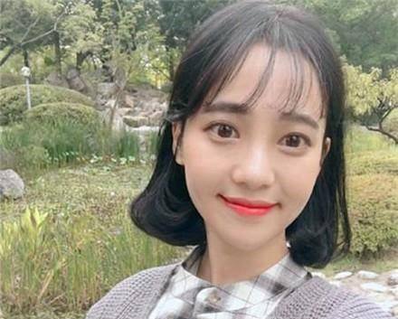 发量少要怎么扎头发好看