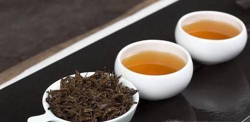 马桶上有黄渍怎么办?