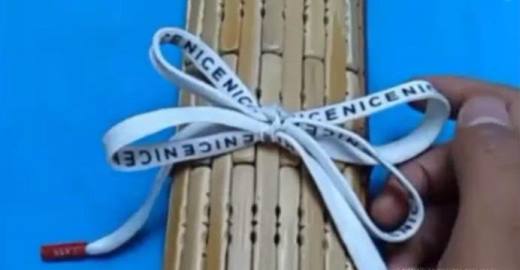 简单教你鞋带太长怎么系鞋带 双蝴蝶结方法