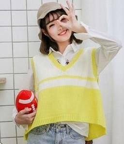 怎样搭配针织背心才好看