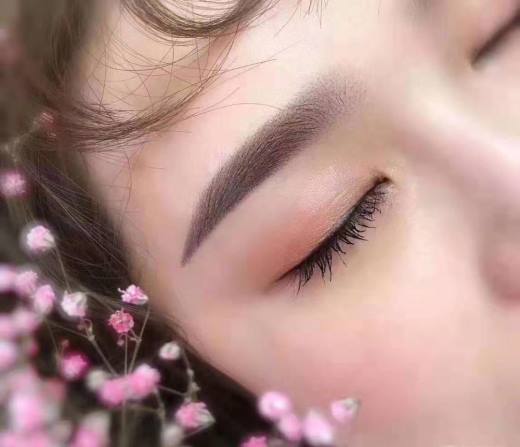 各种脸型适合的眉型 以及怎么画各种眉型