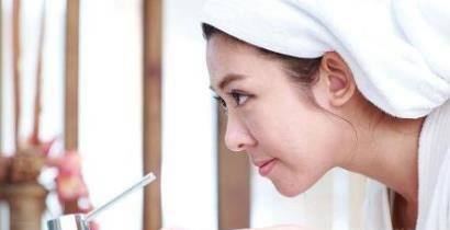 轻松去除闭口痘痘 祛痘小妙招