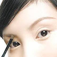 各种脸型适合的眉型 以及怎么画各种眉型