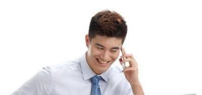 异地恋中的男生如何关心女朋友呢？