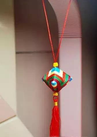 手工五彩粽子制作方法
