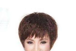 55岁的女人怎样发型显得年轻
