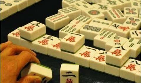 麻将要赢牌 技巧占一半!教你打麻将的方法!