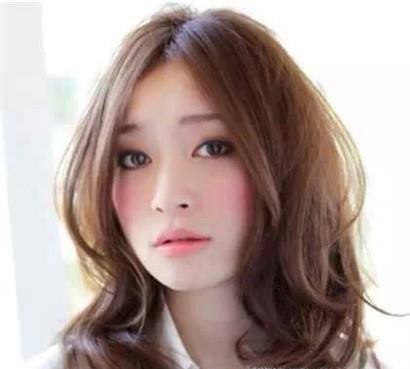 如何确定自己适合的发型