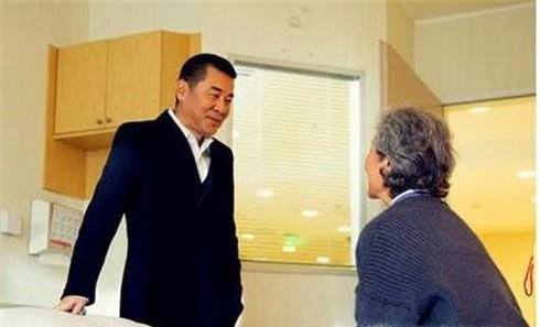 实体店不给退货怎么办？