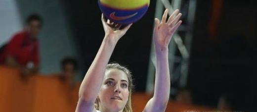 女生如何投篮 女生练习投篮 女生投篮最初级