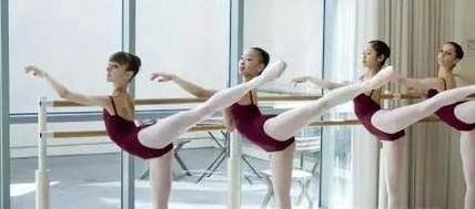 穿足尖鞋如何立起来