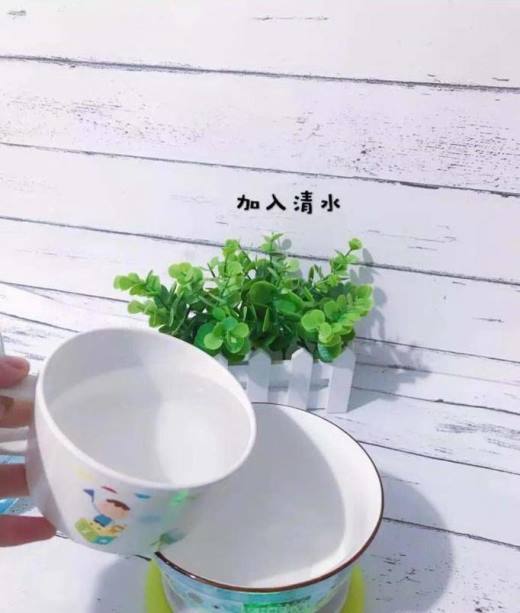 如何在家做泡泡水?