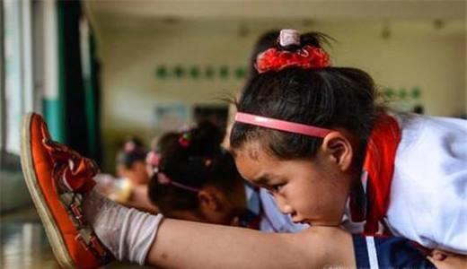 儿童学舞蹈要注意什么?记住八点远离瘫痪危险!